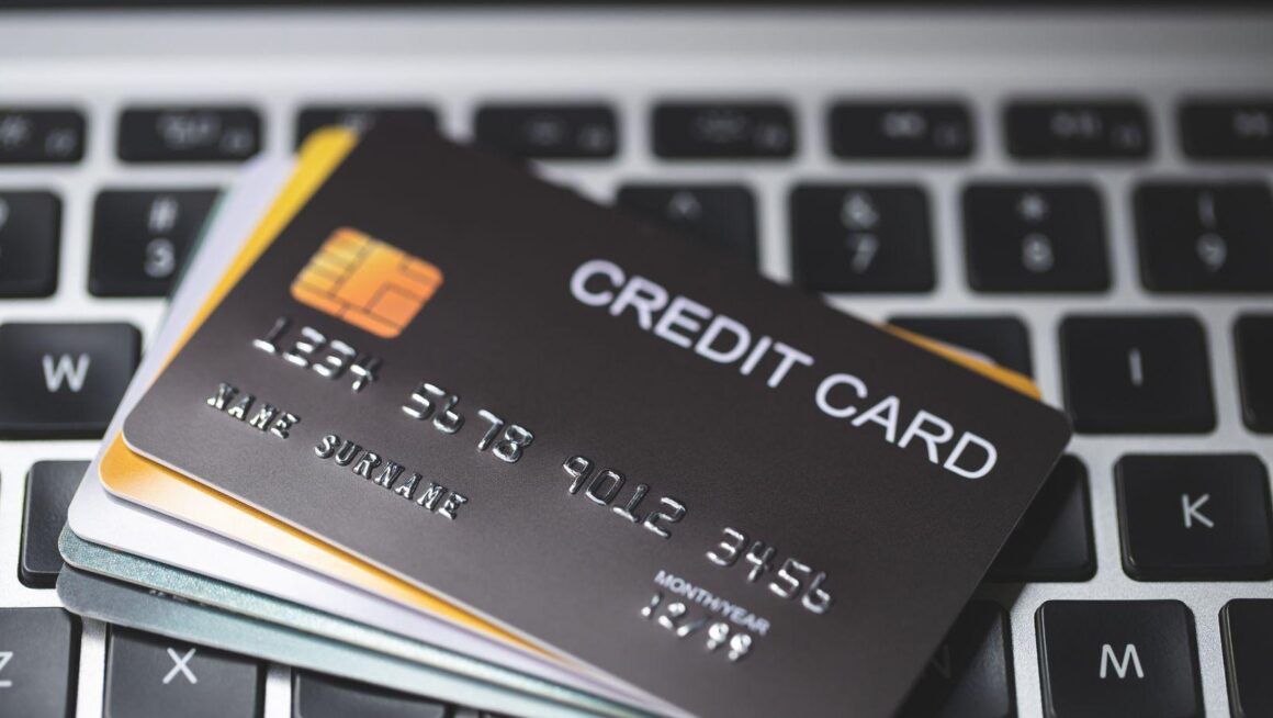 business credit card, business credit cards, best business credit card, business credit card growth, business credit card scalability, business credit card comparison, business credit card offers, business credit card rewards, business credit card for startups, business credit card for small business